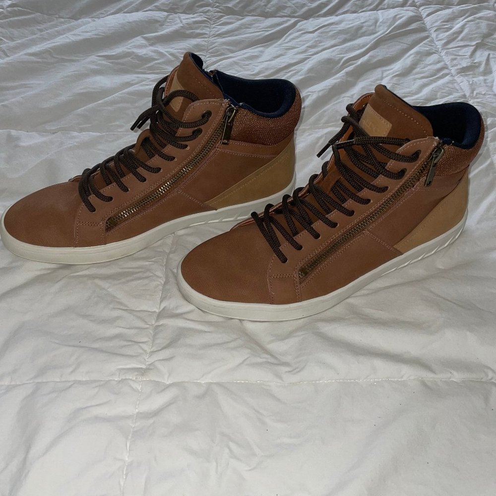 Aldo mens shoes.  Brown.  Size 9.5.  Great condition.